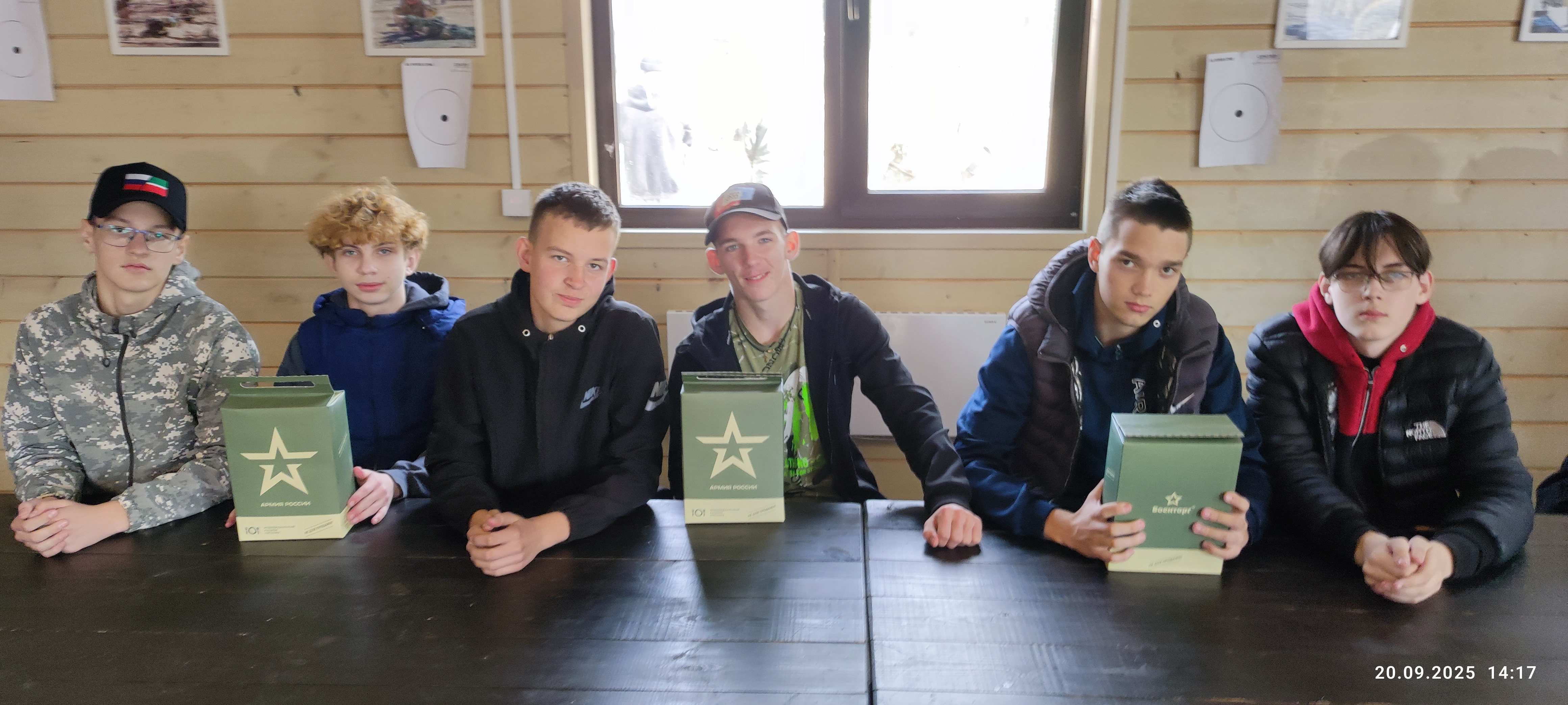 Военно-спортивная игра - преодоление препятствий